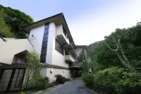 Hot Spring Inn Hakone Suisen Hotels in Hakone