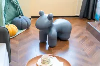 Xinyang Huaye Yard Hotel (Xinyang Railway Station Tianrun Plaza)