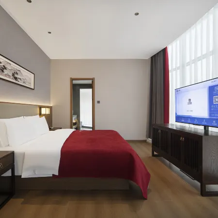 Qianna Hotel (Xinyang Xi Shangyicheng)