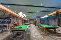 Urumqi Galaxy Hotel (Xinjiang Medical University)