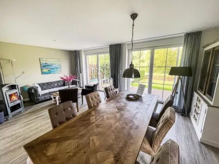 Sansibar on Poel, quite place, Sauna& Fireplace and only 700m to beach!