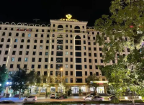 Vienna Royal Hotel Bac Ninh  호텔