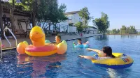 Muchun Homestay - Swimmingpools