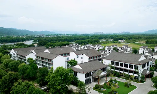 Narada Resort Hotel Guyan Huaxiang
