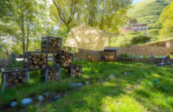 Tawu. Rexi Akcang Homestay