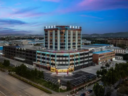 Lavande Hotel (Zaozhuang Renmin West Road) Отели рядом с достопримечательностью «Guanshi Durian Garden Tourist Resort»