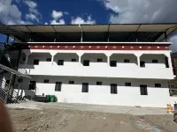 Mainling Yafeng Hotel