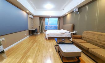 Jialv Apartment (Mudanjiang Wanda Plaza)