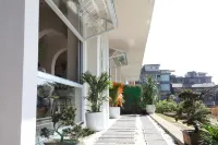 ResidentiaI accommodation in the wet sea. Dust the sea Hotels near Yuji Island Scenic Area