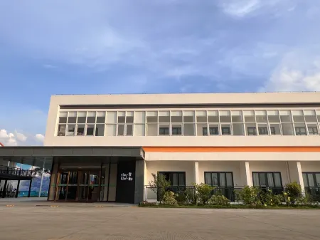 Suixi Yitian Hotel Отели в г. Суйси