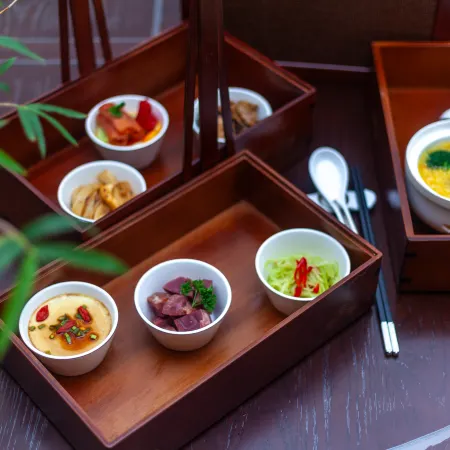 Tauthang hotel