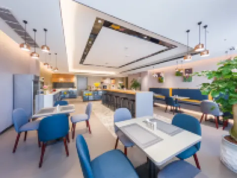 Homeinn Selected Hotel (Chuxiong Lufeng Jinshan Ancient Town) Hotels in Lufeng