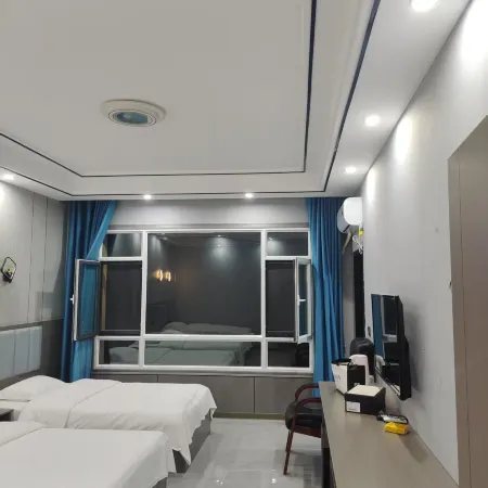 Yuchang Eqian Style Farm Inn