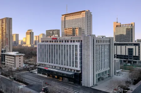 Hampton by Hilton Binzhou Fuyou Street Отели рядом с достопримечательностью «Binzhou Polytechnic»