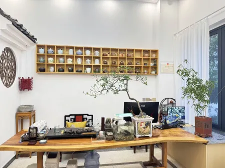 Yunshansu Homestay (Yunfeng Tunbao Scenic Area) Отели рядом с достопримечательностью «Anshun Jiuzhou Old Town»