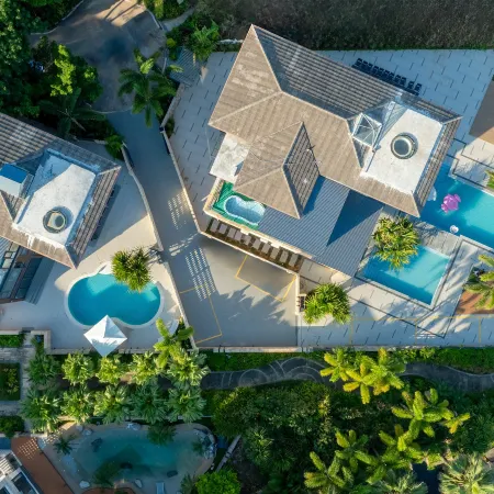 ZhenBeach Resort Villa (Yangjiang Hailing Island Poly Yintan Branch)