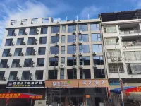 Qitian Hotel - parking