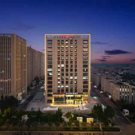 Hampton by Hilton Luoyang Xinyi Street