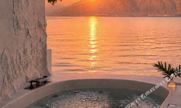 Tinghua Island Garden Resort
