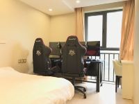 武汉艾琴岛电竞酒店 - 双排电竞大床房