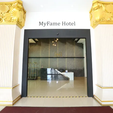 MY Fame Hotel Отели рядом с достопримечательностью «Парк с озером»