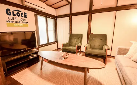 GLOCE Guest House Isshiki near Isshiki beach Отели рядом с достопримечательностью «Morito Daimyojin Shrine»