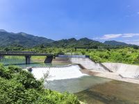 峨眉山黄湾小镇两间民宿 - 酒店附近