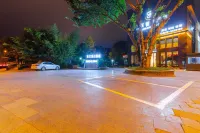 โรงแรม ฮอลิเดย์ เลอเทียน - ที่มีที่จอดรถ
