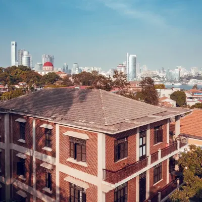 Heyuan Daifeng Guesthouse Hotels near Gulangyu