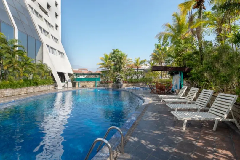 Lux Tychi Hotel