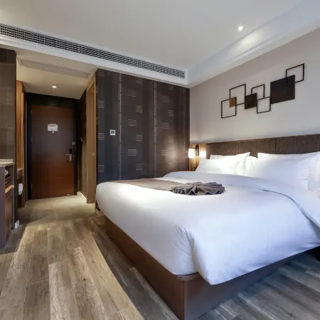 Homeinn Plus Hotel (Huaibei Yingshan Middle Road Hejie)