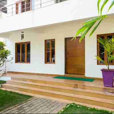 Amara Baga Villa Hotel Exterior