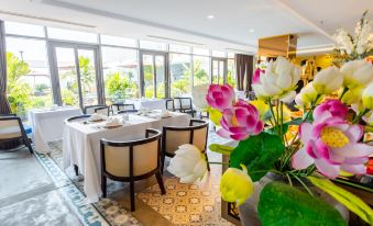 White Lotus Hue Hotel