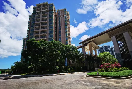 Wenchang Starshine Theme Hotel Отели рядом с достопримечательностью «Tongguling Scenic Spot»