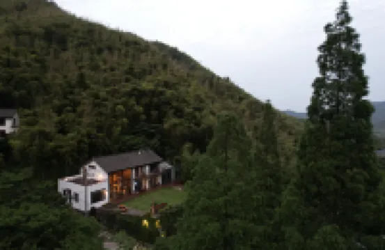 Lost Villa (Moganshan Biwu)