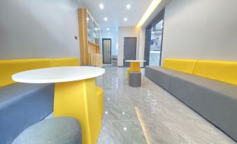 7Days Inn chain hotel (Huizhou Daya Bay Aotou)