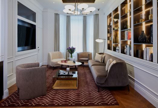 체발 메종의 렉스햄 가든의 평화로운 모습