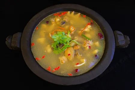 Fanxing Wuyu · New Chinese Zen Space Leisure Vacation Beauty Stay (Fanjing Shandong Store) Отели рядом с достопримечательностью «Mount Fanjing»