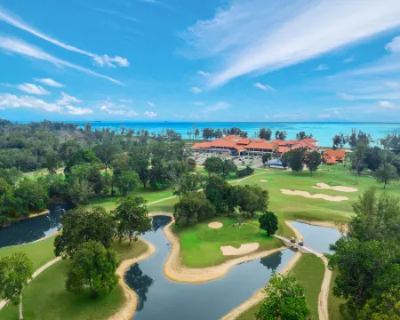 Villea Rompin Resort & Golf Hotels in Kuala Rompin