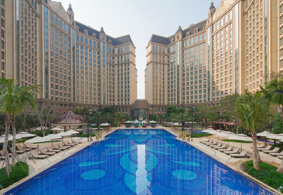 2. 캐슬 호텔 오션..