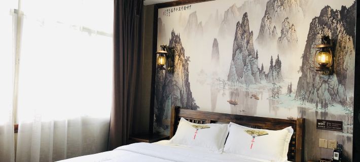 Zigui Mountain Gorge Folklore Inn Hotels in Zigui