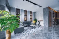 Super 8 Hotel (Sanya Bay Jixiang Street)