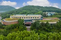 Expo Garden Resort Hotel Hotel dekat Changqing Coach Station