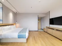 โรงแรมยูนิทัวร์ (จัตุรัสหงปาจุน หลองโจว ฉงจั่ว) โรงแรมในหลองโจว