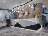 ‌BOFFIN Baifei Hotel (Zhenai Plaza, Tengzhou Railway Station) - parking