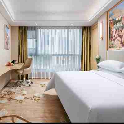 維也納酒店(衢州景區峽口店) Rooms