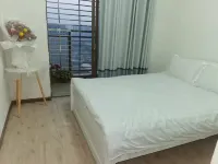 Wanda Homestay - Condos