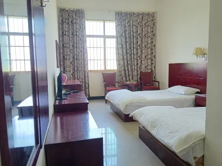 Fuyuan Chun Chinese Inn Отели рядом с достопримечательностью «Daluo Town»