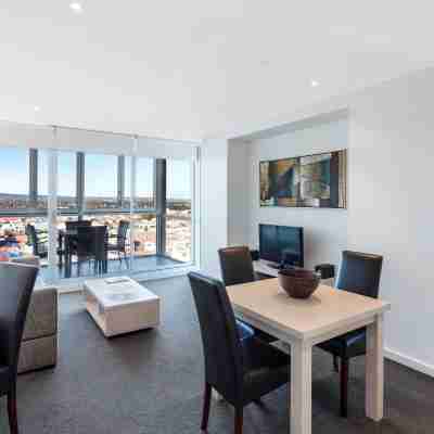 IStay Precinct Adelaide Rooms