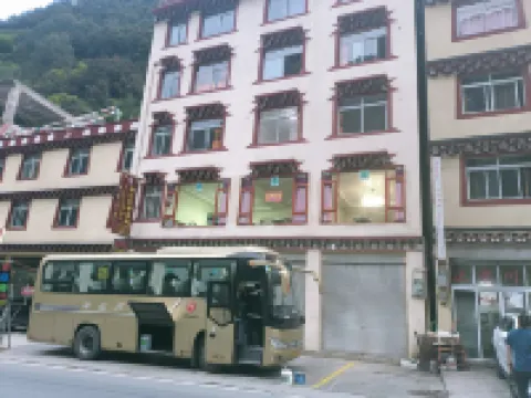 Yueya Inn